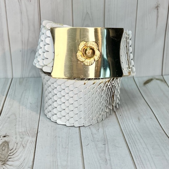 Vintage White Iridescent Snake Scale Sequin Belt Gold Flower Statement Textured main image 8